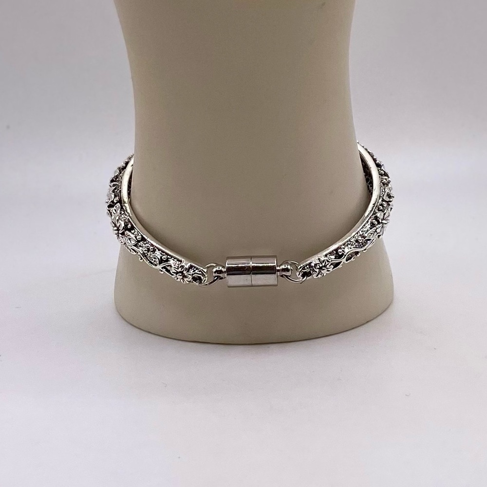 Elegant Victorian Style Floral Bangle Bracelet & Red Sunflower Ginger Snap NWT - Picture 8 of 13